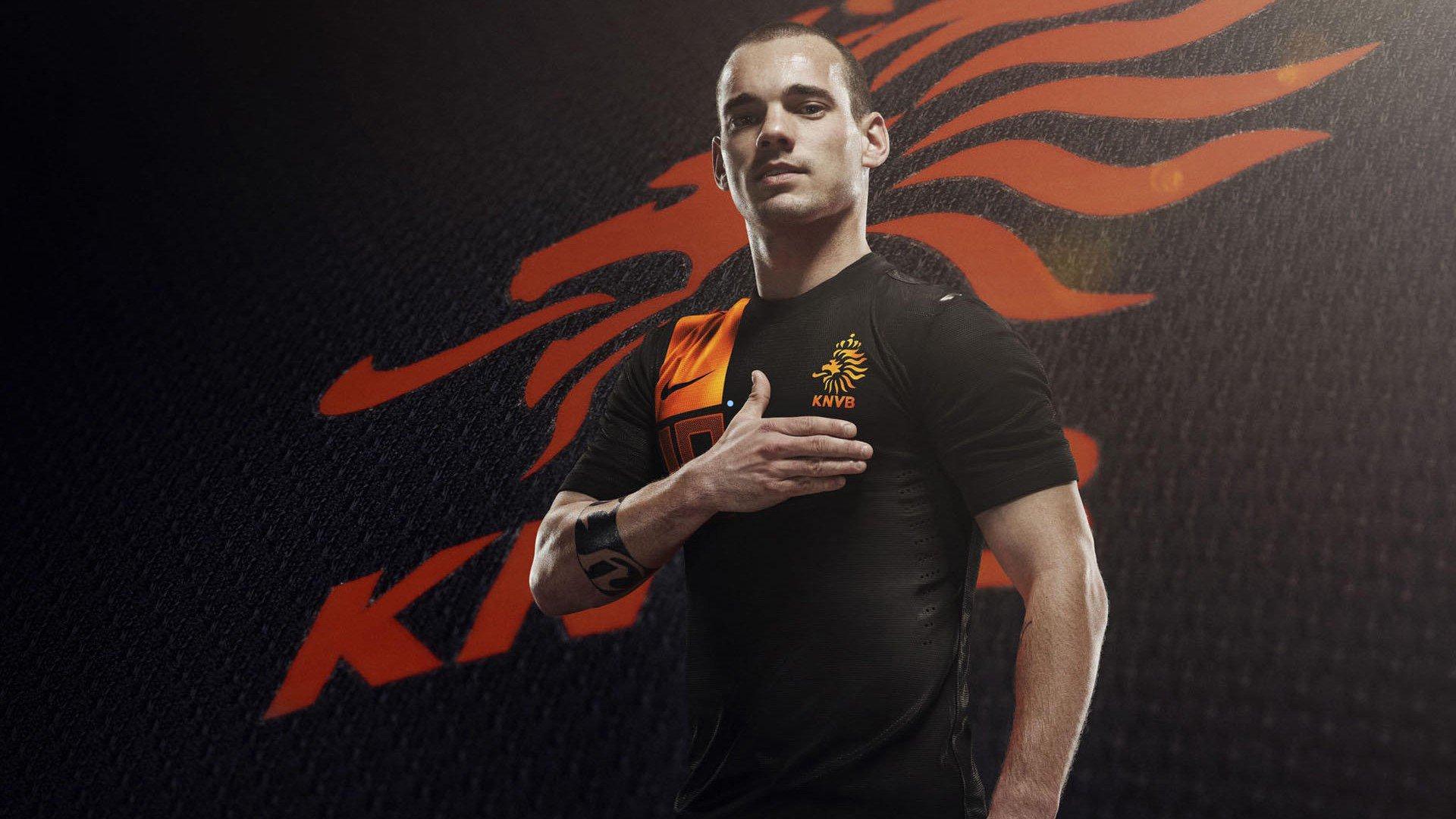 新兴巨星闪耀全球,2025年至今足球球衣销售榜亚马尔居首 梅西紧随其后